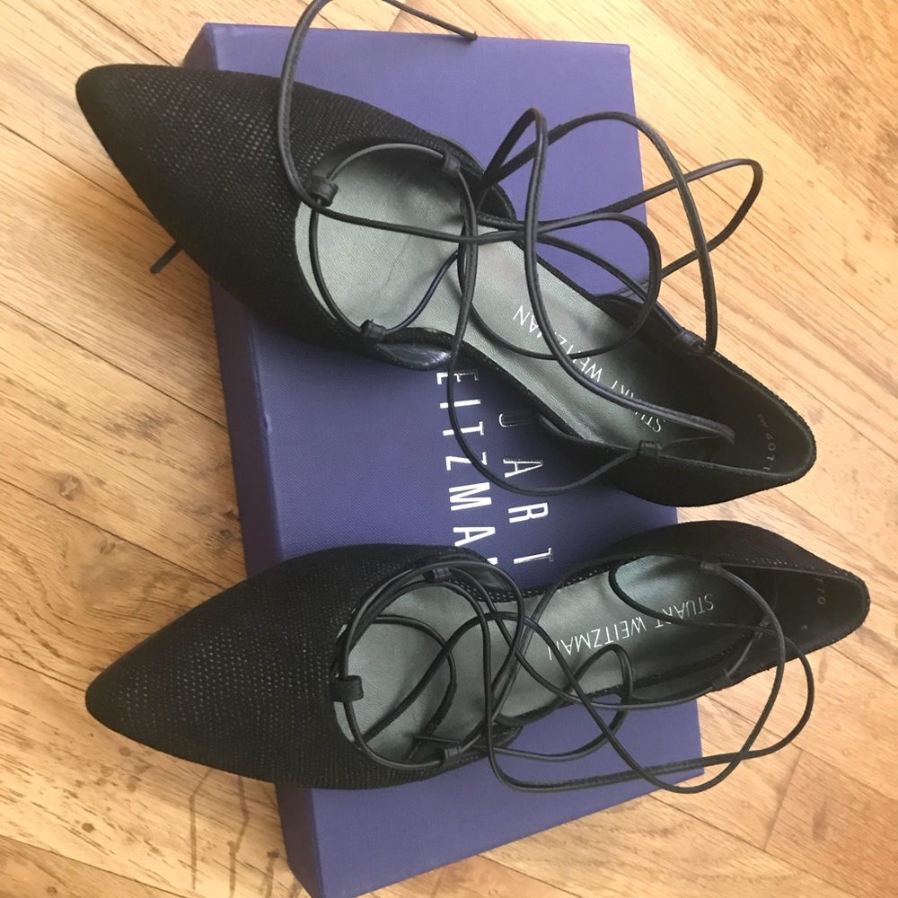 Stuart Weitzman Gilligan black flats